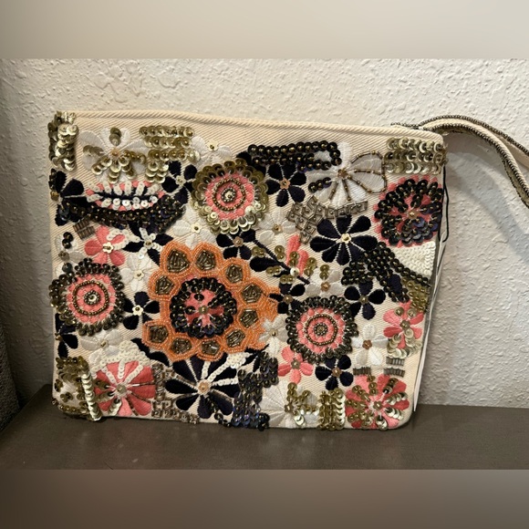 Sezane pochette flower ecru multi / maroquinerie